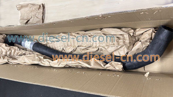 VOLVO PENTA HOSE 22059603 (1)