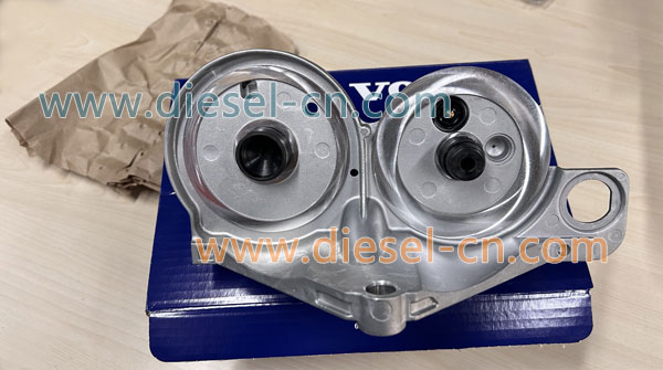 VOLVO PENTA heel Loader Fuel Filter Housing 22035823 (2)