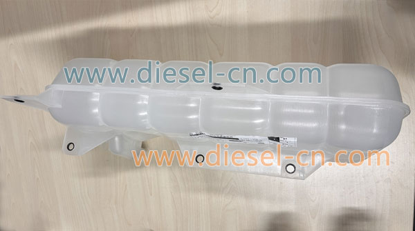 Volvo Coolant Expansion Tank 23275232 (2)